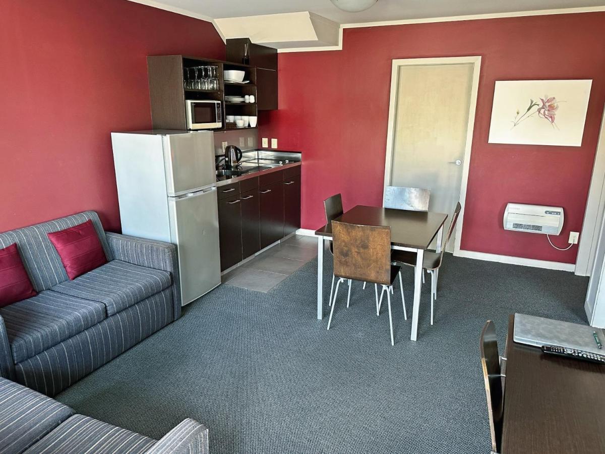 Arena Lodge Palmerston North Exterior foto